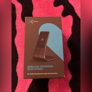 XVIDA Magnetic QI Wireless Charging Desk Stand